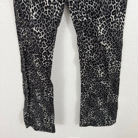 Motel Zoven High Waist Animal Print Flared Leg Trouser Pant Rar Leopard Grey XXS - Picture 10 of 16